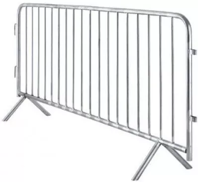 Product - Sestava ocelových mobilních zábran Betafence C2